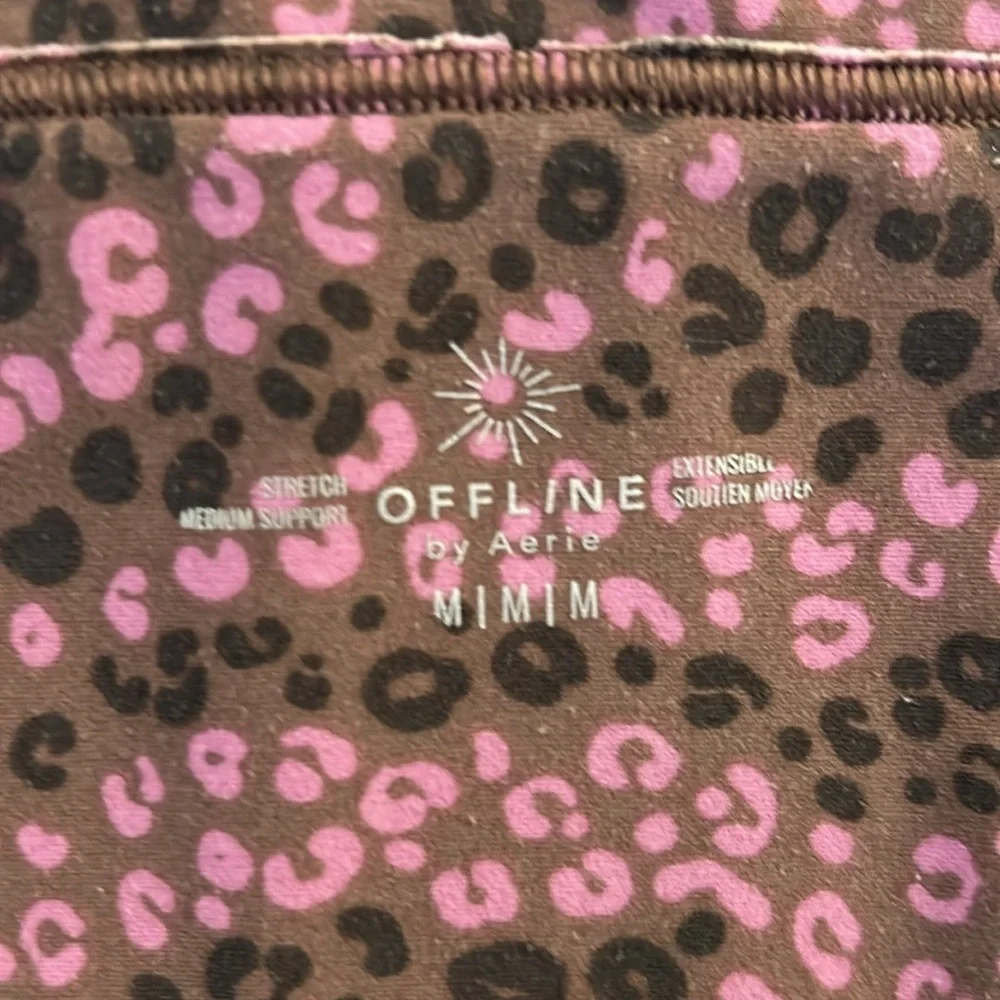 Aerie Offline Pink &‎ Black Floral Sports Bra Size Medium